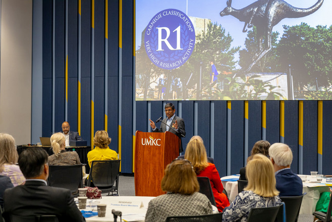 image of a conference room