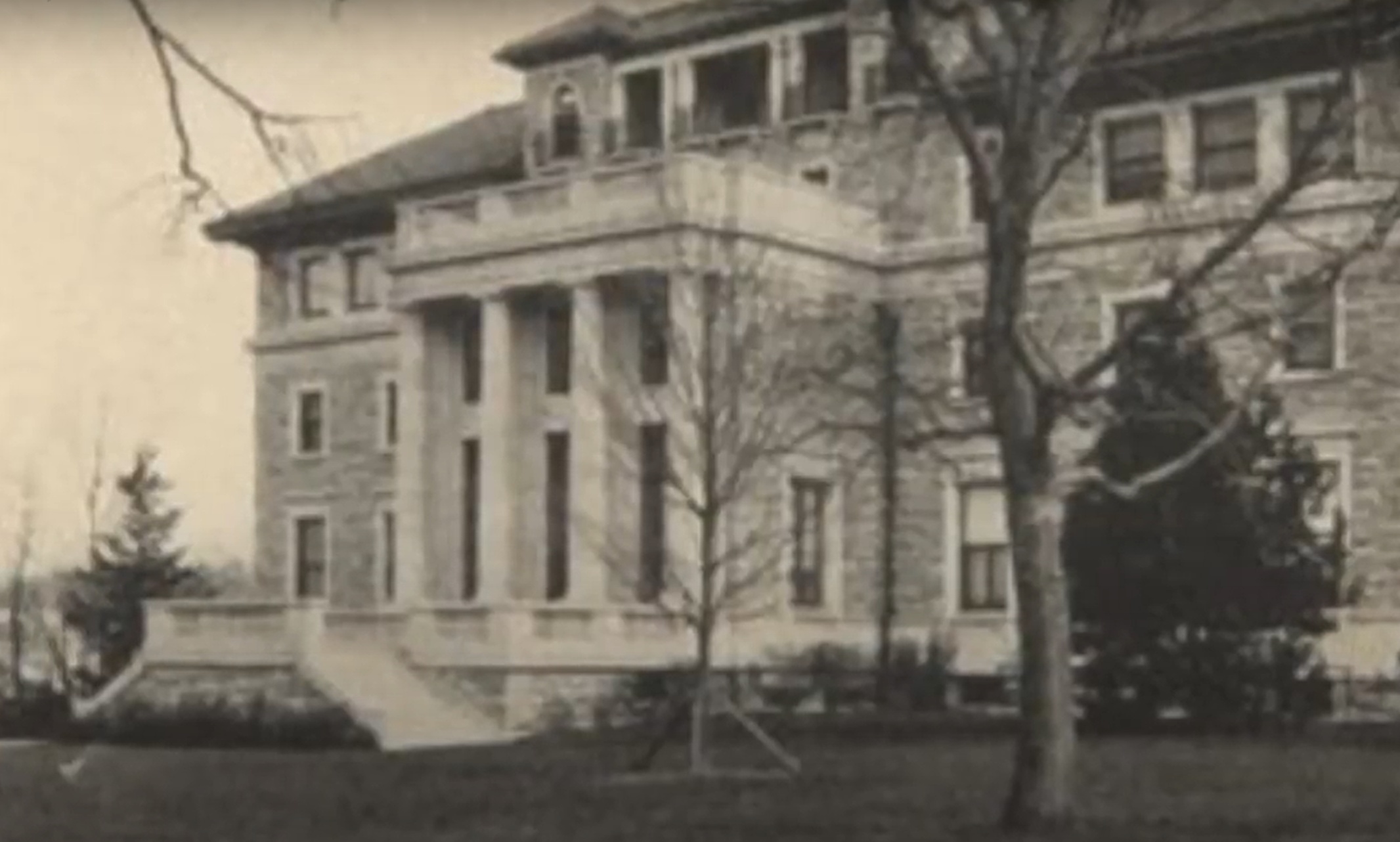 2020 University Of Missouri Kansas City - roblox rob mr richs mansion part 1 видео online