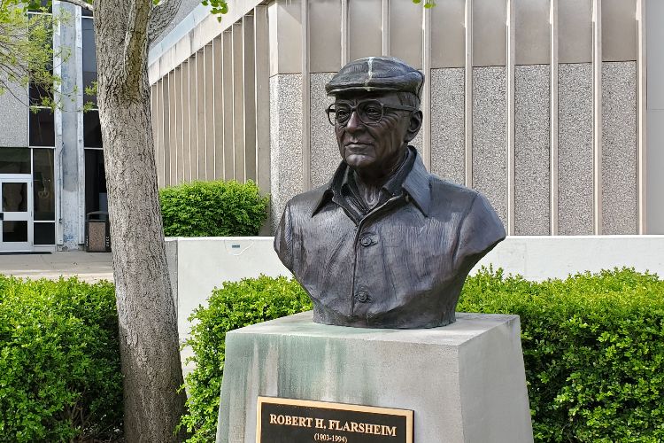Flarsheim bust