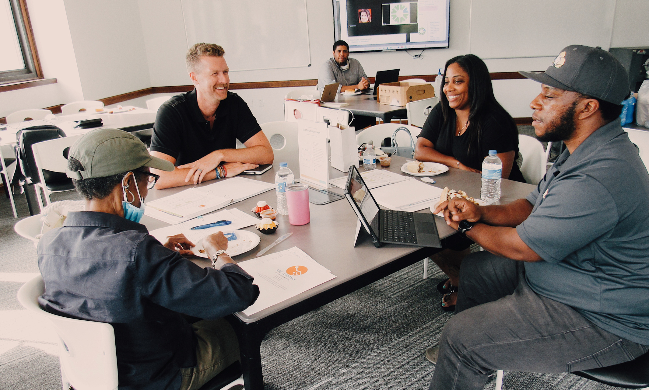 Terrell Jolly meeting with other entrepreneurs in AltCap’s NeXt Stage KC business development program